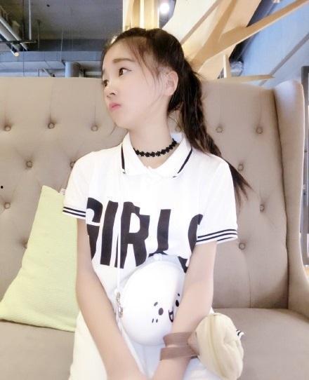 快手美女网红吃瓜事件,揭秘网络舆论背后的真相 第1张 快手美女网红吃瓜事件,揭秘网络舆论背后的真相 第1张